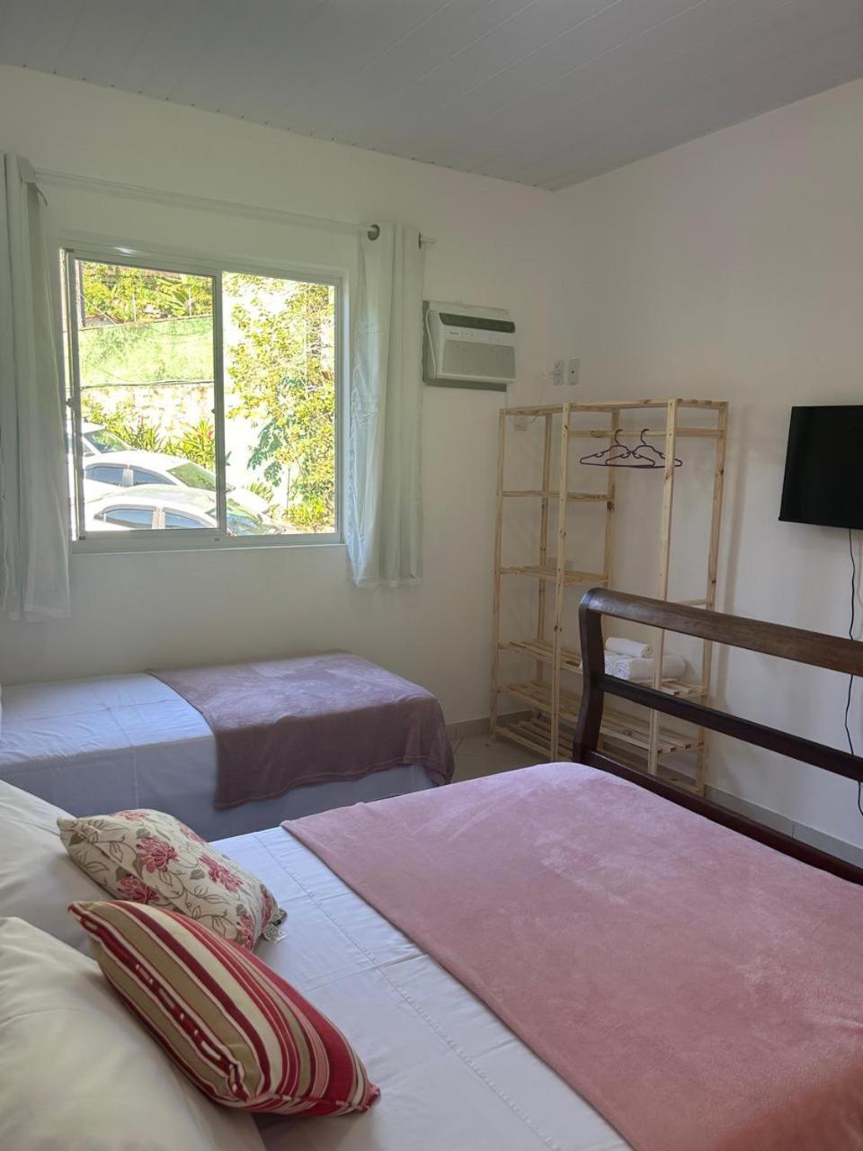 Pedra Mar - Quartos E Suites Em Angra Ангра дос Рейс Екстериор снимка